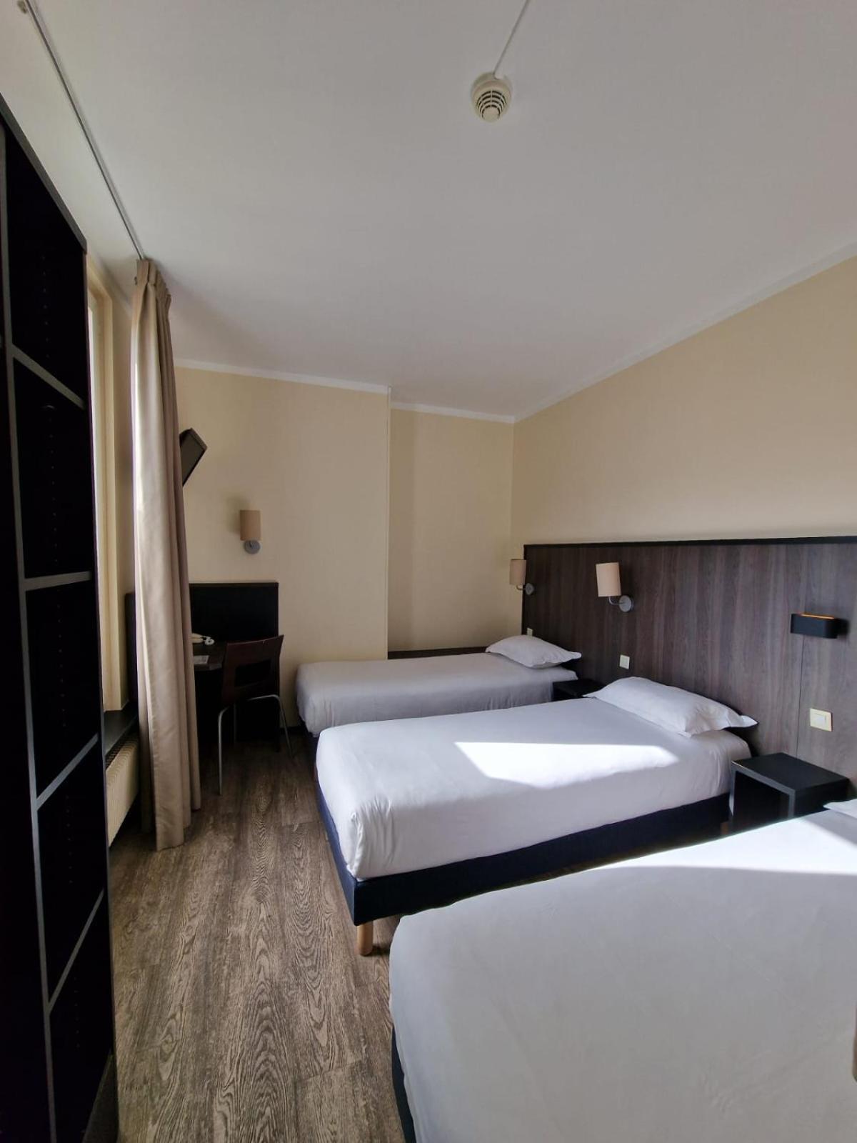 Hotel D'Anjou Levallois-Perret Exteriér fotografie
