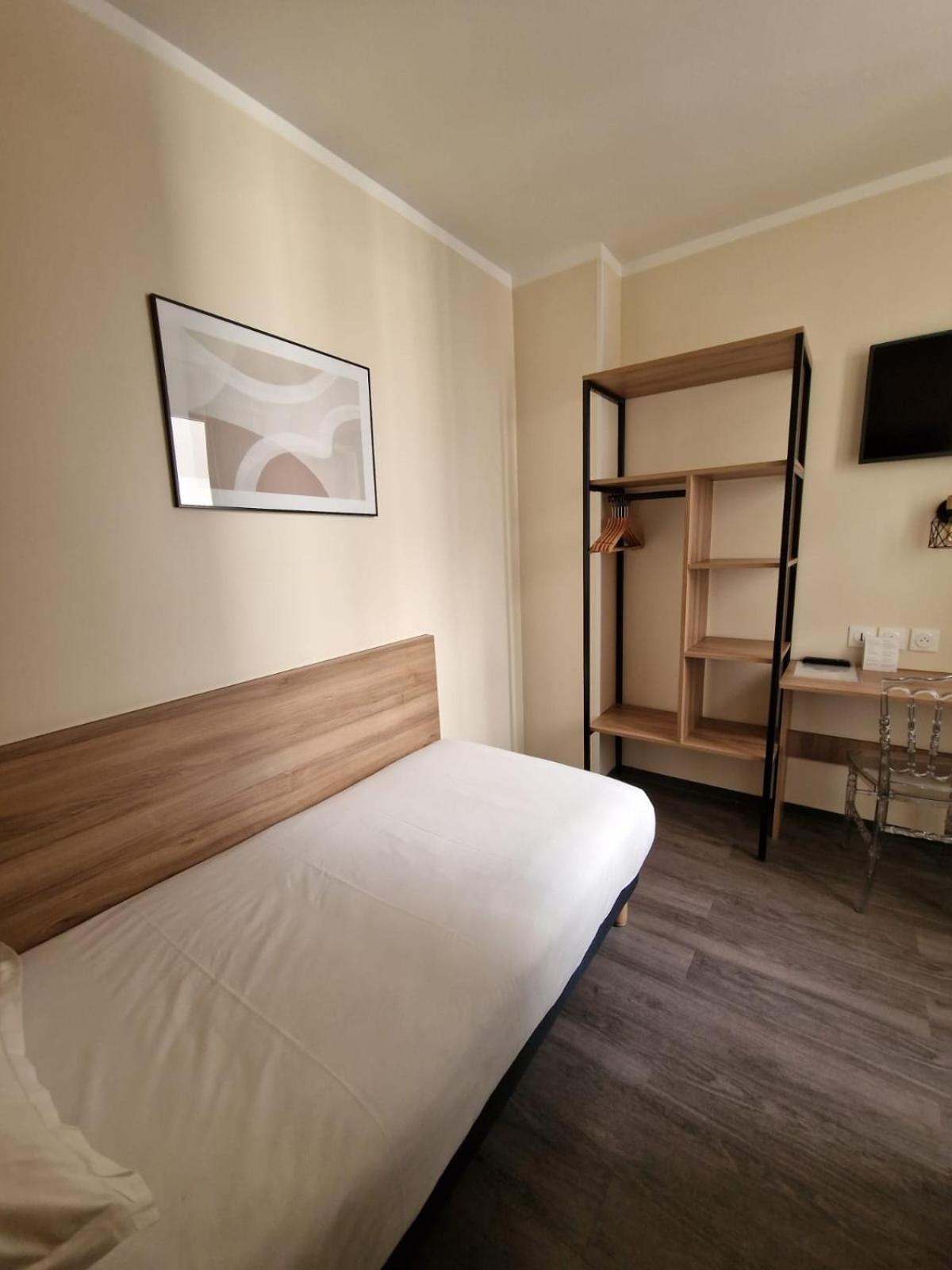 Hotel D'Anjou Levallois-Perret Exteriér fotografie