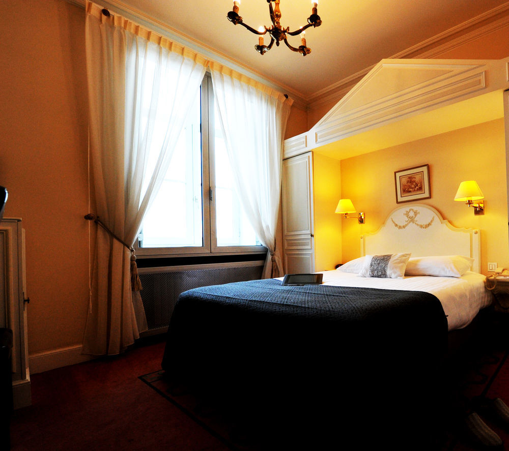 Hotel D'Anjou Levallois-Perret Exteriér fotografie